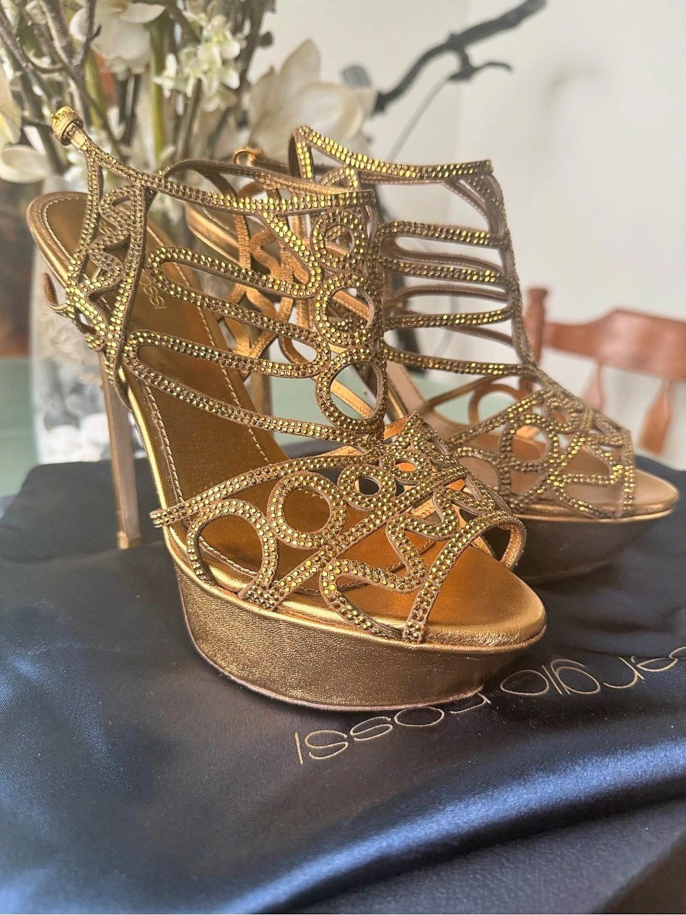 Sergio Rossi Pelle Royale + Strass Crystal Sandals EU 381⁄2 Bronze& Gold